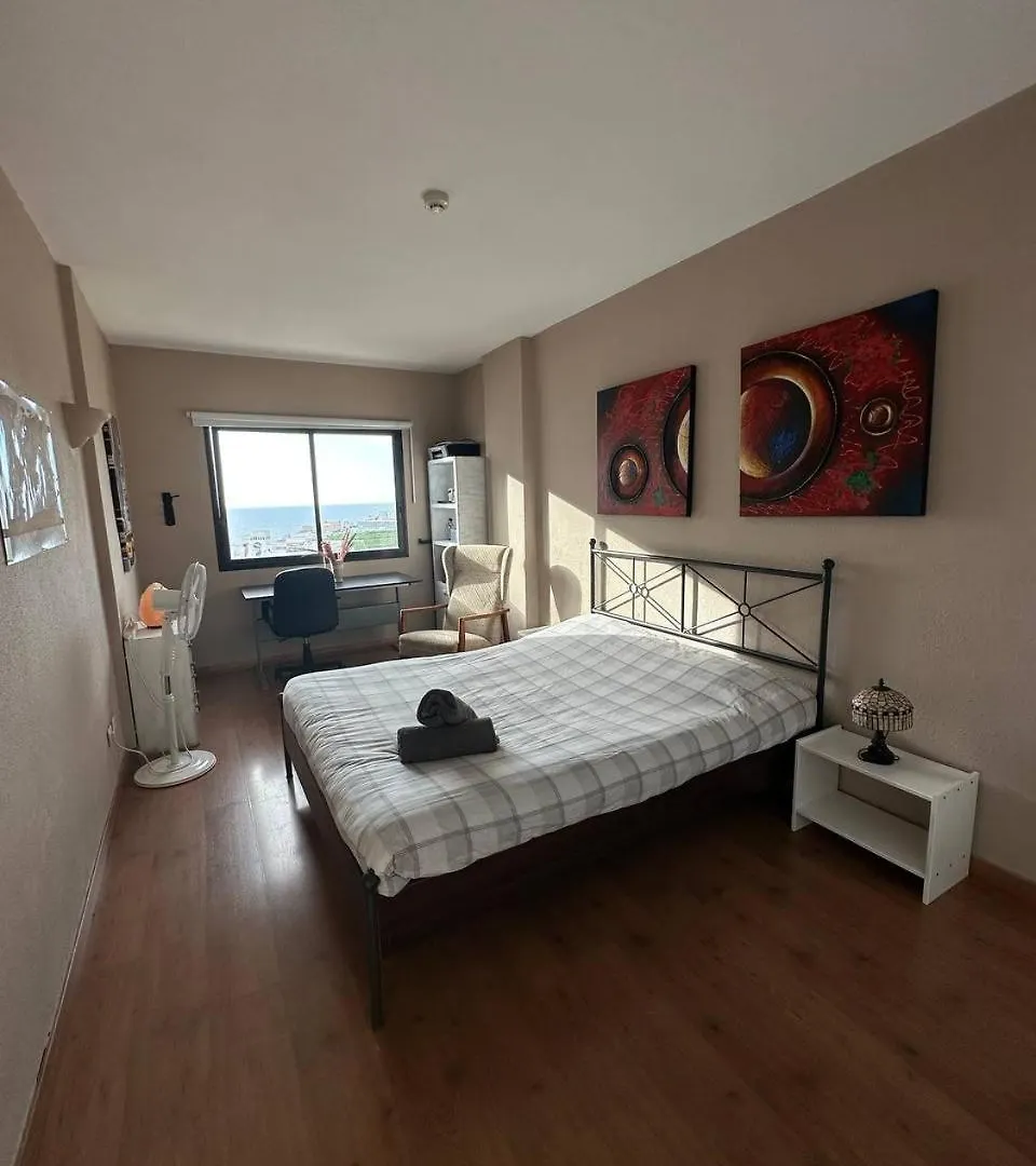 Apto Increible, Acogedor, Luminoso De Ambiente Muy Relajante Con Excelentes Vistas Y Servicios/ Amazing Apt With Sunset Lovely Views Costa Adeje 0*,  İspanya